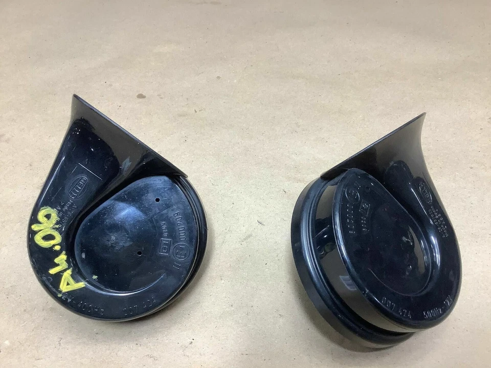 2004-2006 AUDI A4 CABRIO NOTA ALTA E BAIXA TOM BUZINA SIRENE SINAL HELLA CONJUNTO FABRICANTE DE EQUIPAMENTO ORIGINAL+ - Imagem 3 de 4