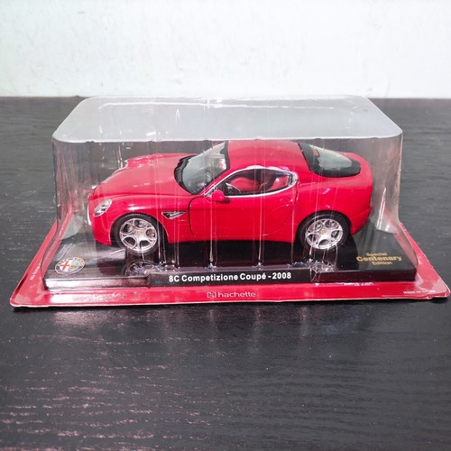 DIE CAST ALFA ROMEO CENTENARIO " 8C COMPETIZIONE COUPE' - 2008 " SCALA 1/24 - Foto 1 di 2