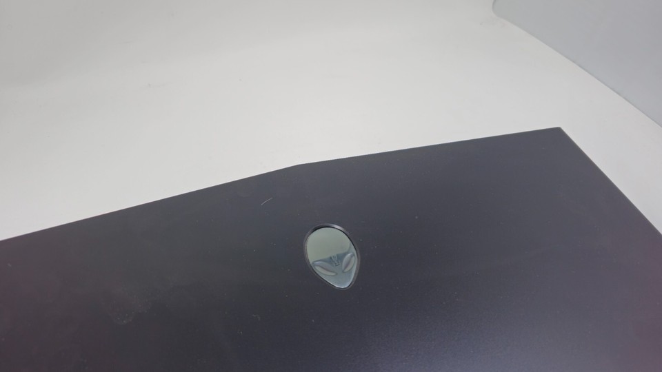 Alienware M17x R2 Laptop i7-720QM 1.60GHz, 8GB RAM, 160GB SSD, Radeon ...