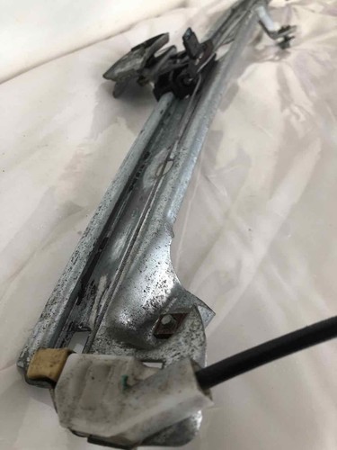 2000 - 2006 CHEVY TAHOE Front Passenger Door Window Regulator with Motor Right - Picture 5 of 17