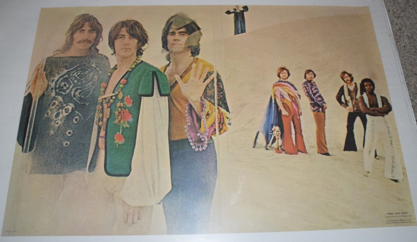Foto 1 di 12