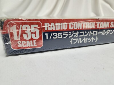 Tamiya Leopard 2 A5 1:35 Radio Control Main Battle Tank Set