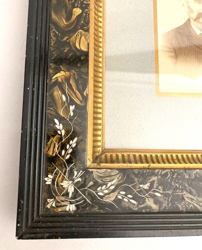 Pair of Quality Victorian Picture Frames with Original Photos Lambertville NJ - Picture 7 of 11