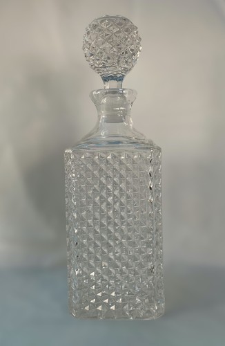 Decantador tapón de bola vintage de vidrio pesado corte de cristal cuadrado hobnail espíritus - Imagen 4 de 14
