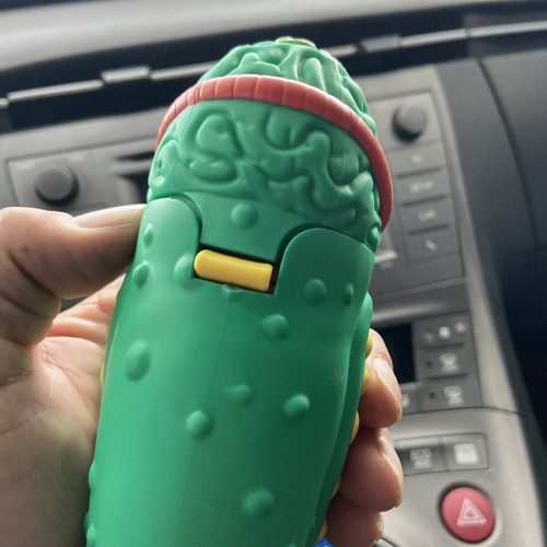 Treasure X Aliens Cosmic Cloud STINKDOME Figure Green Monster Gem Dissection Toy - Picture 5 of 10