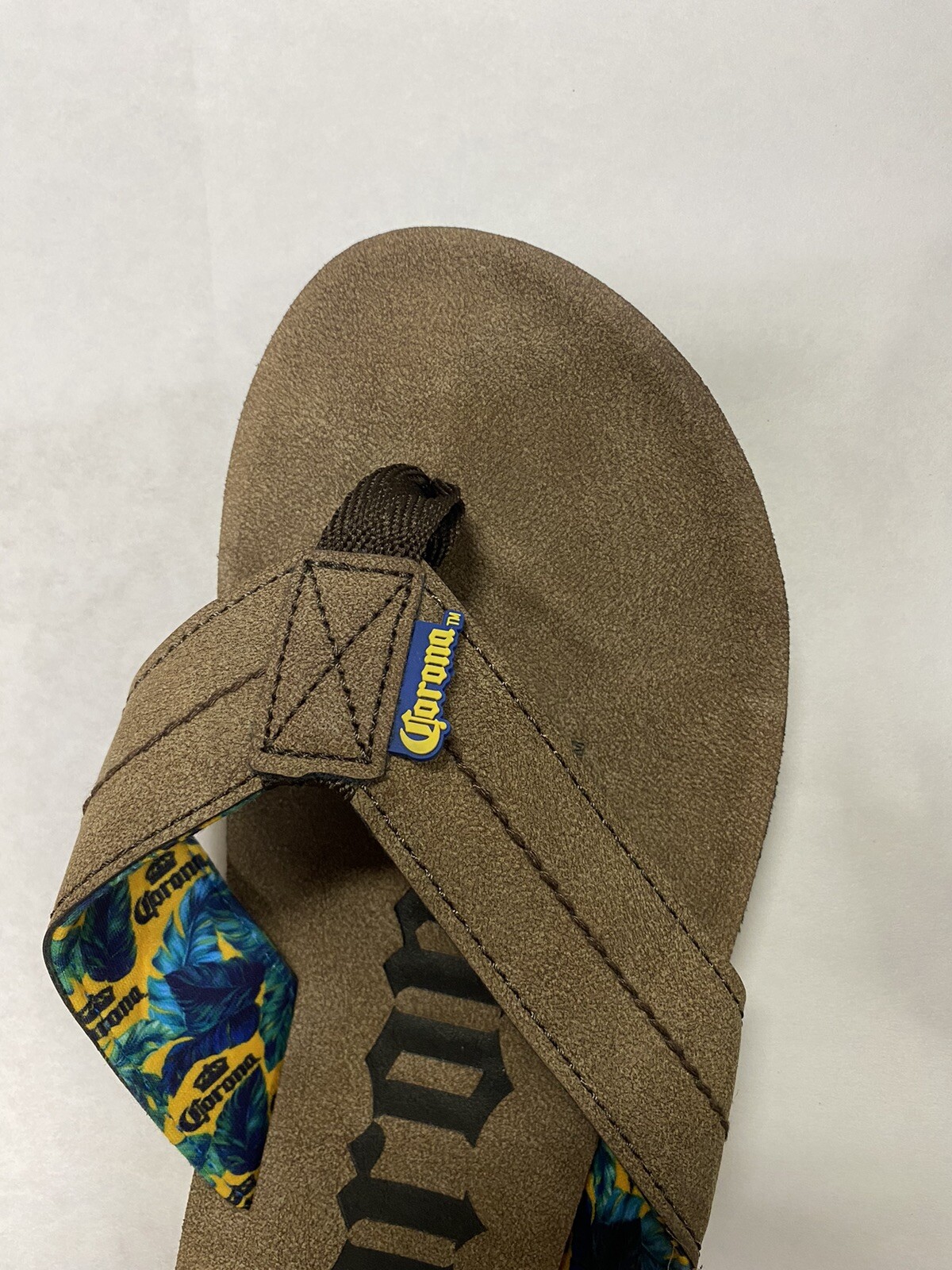 Corona Extra Beer Men's Brown Flip Flops Beach Sandals Sizes Small to XL - Picture 6 of 7