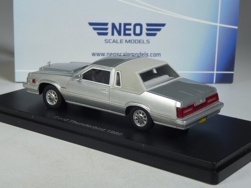 (KI-09-38) Neo Scale Models 46980 Ford Thunderbird 1980 silber, 1:43 OVP - Bild 2 von 2