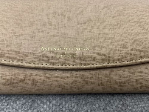 Designer Aspinal Of London Beige Saffiano Leather Trifold Purse BNWT RRP £189 - Picture 7 of 9