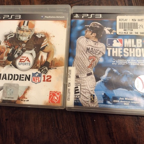 White and Blue PS3 Video Games - Picture 3 of 14