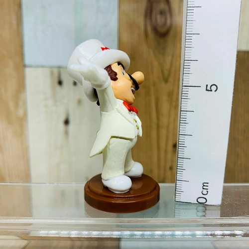 Nintendo Super Mario Odyssey Chocolate Egg Figure 02.Mario (stile matrimonio) - Foto 7 di 11