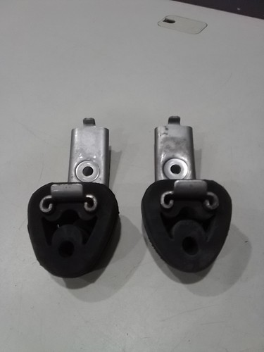 05-13 Corvette C6 Exhaust Bracket Insulator Hanger set pair Used 6078-3