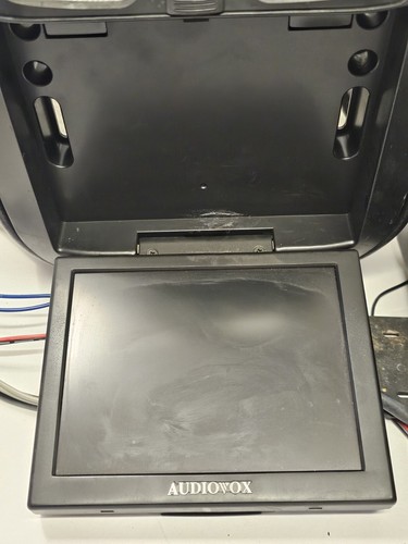 AUDIOVOX VOH703 7" UNIVERSAL MONTAJE TECHO FILPDOWN Y REPRODUCTOR DVD MP3 - Imagen 8 de 16