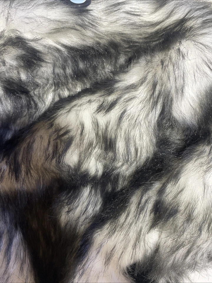 Women's Nochilla Winter Wear Ear Flat Hat - Faux Fur One Size Brand New w/ Tags - Image 2 of 4