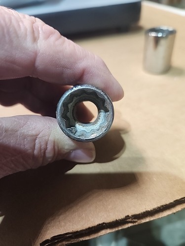 Craftsman Vintage 1/2" Drive 18MM 12 puntos zócalo poco profundo métrico 44267 G2 EE. UU. - Imagen 7 de 7