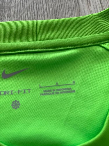 BNWT GALATASARAY 2022/2023 GOALKEEPER HOME FOOTBALL SHIRT SOCCER JERSEY NIKE - Picture 5 of 14