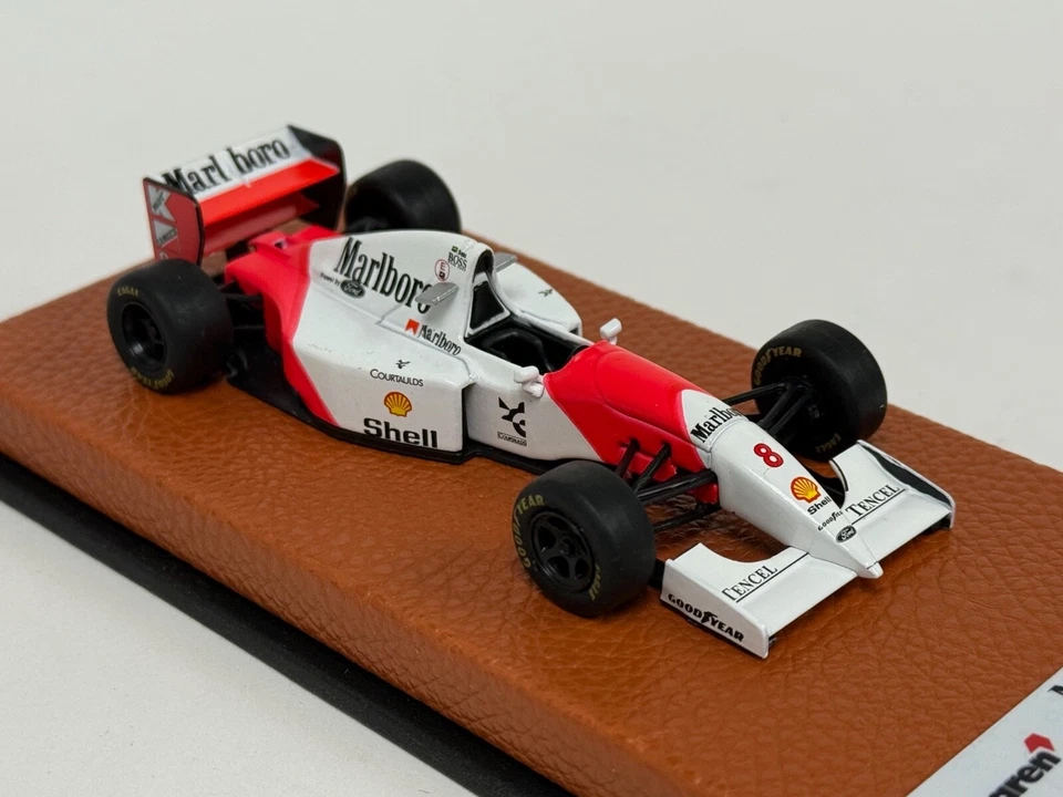 1/43 McLaren MP4/8 de 1993 temporada F1 Ayrton Senna base de cuero JPN226 Foto 4 de 4