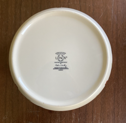 Lenox Winter Greetings Casserole with Glass Lid Excellent condition! - Picture 11 of 14
