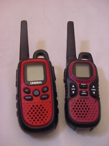 Uniden Walkie Talkie 2 Way Radios Gmr2240 2ck Gmr3040 2ckhs Ebay