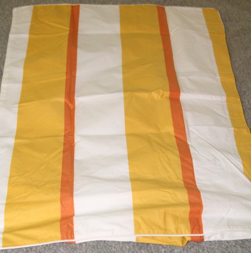 The Company Store Standard Sham Naranja Amarillo Blanco Rayas Algodón 20x26 Botones - Imagen 1 de 5