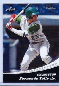 FERNANDO-TATIS-JR-2017-034-LIMITED-EDITION-034-ROOKIE-CARD-PHENOM-W-H-TOP-LOADER