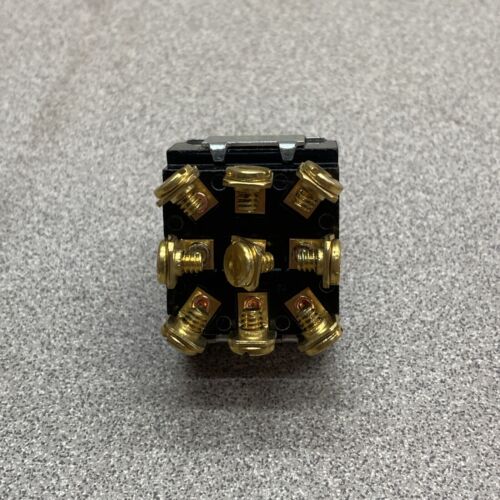 CARLING 1,2,or 3 PH TOGGLE SWITCH 15A -125VAC 10A -250VAC 2-PIN 3/4 HP-120V-250 - Picture 6 of 6