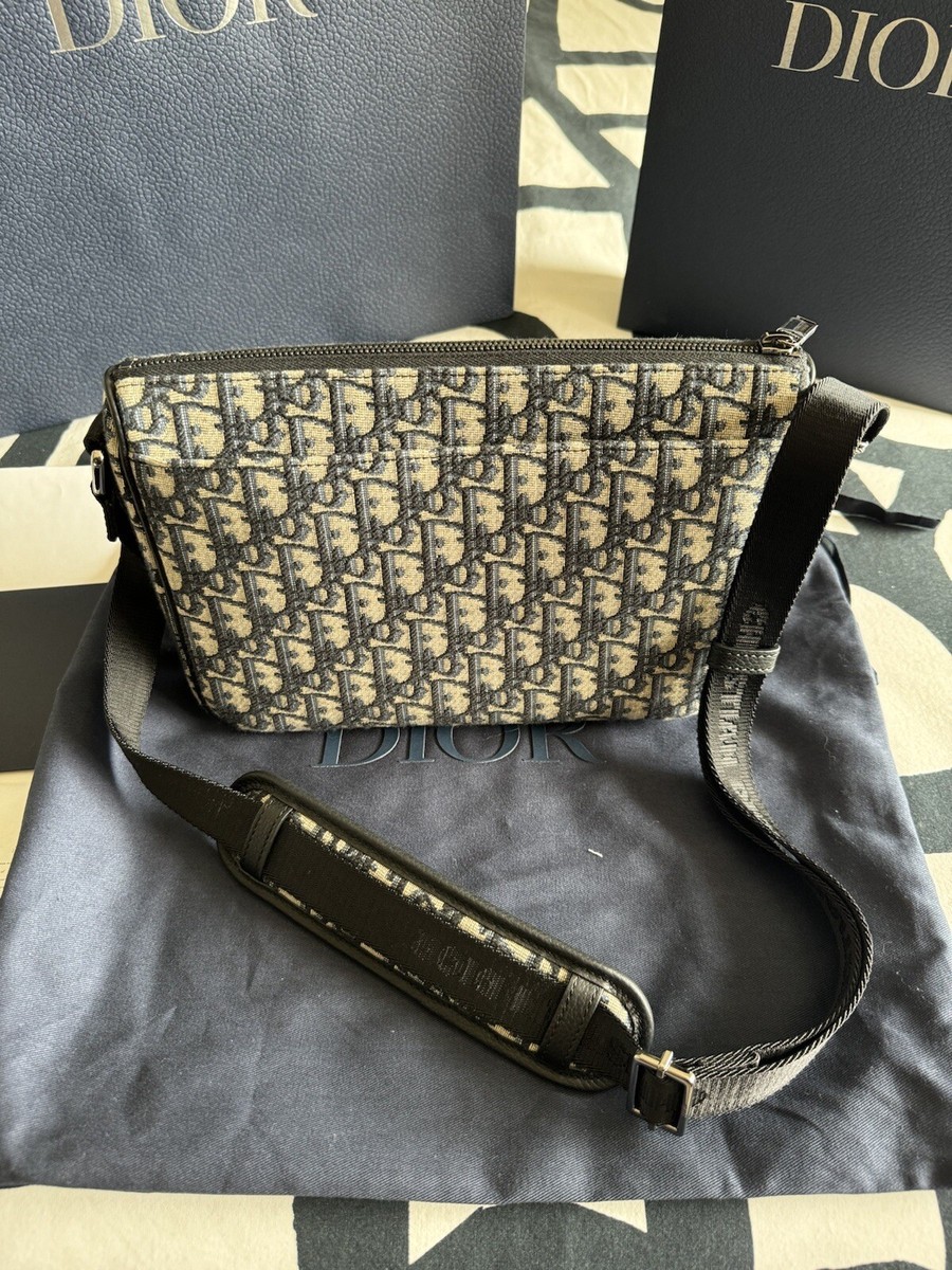 【新作イチオシ★】 Dior 8 ベルトバッグ ブラック 春の新作☆モダンで実用的】Dior 8 ベルトバッグ (Dior