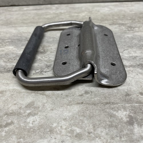 HA945-25-SS-2-RG Spring Loaded Stainless Steel Bail / Chest Handle, HA94525SS2RG - Picture 4 of 10