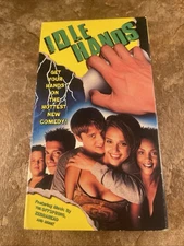 Idle Hands (VHS, 1999) Devon Sawa Seth Green Jessica Alba Vivica A. Fox RARE OOP