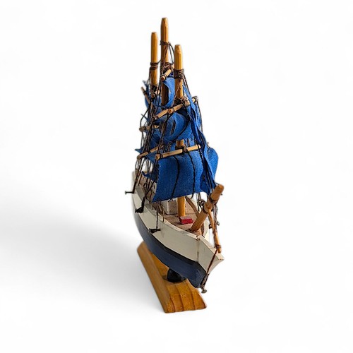 Mini modellino barca a vela nave in legno vintage arredamento nautico casa - Foto 3 di 10