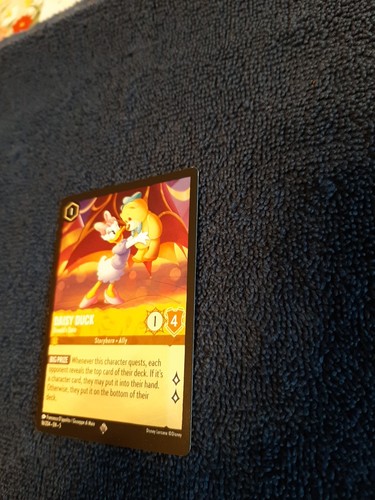 Disney Lorcana Daisy Duck - Donald's Date 16/204 Super Rare NM Non-Foil - Picture 3 of 6