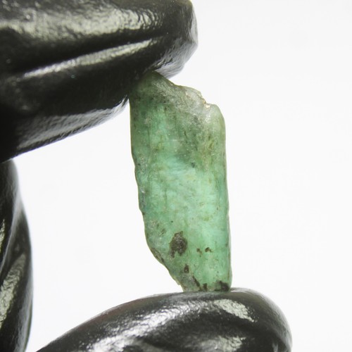 Natural Green Kyanite Raw Piece In Rough Shape 13.00 Carats 26x11x4 mm Size - Picture 6 of 6