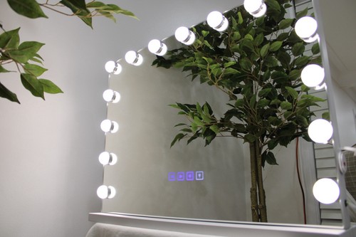 Hollywood Vanity Mirror with Lights and Bluetooth Speaker, 15 Dimmable LED Bulbs - Picture 6 of 9