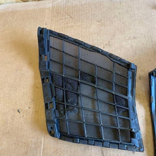 Mercedes-Benz W124 Front Speaker Cover Trim Set Black 1246890467 1246801939 - Bild 11 von 21