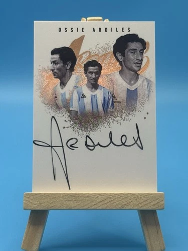 Ossie Ardiles | 2025 Futera FX Autograph /9 – Argentina & Tottenham