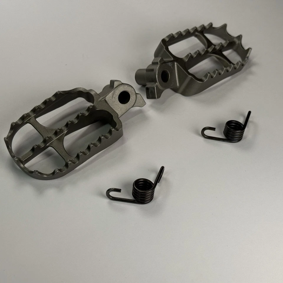 Juego de estriberas Yamaha YZ250F YZ450F OEM clavijas YZ450 YZ250 FX 1996-2022 Foto 2 de 4