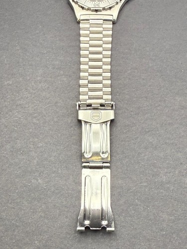 Reloj Vintage TAG HEUER Profesional 3000 932.206 Gris Fecha Para Hombre Qz - Rango B - Imagen 19 de 22
