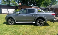 RID R01 9x18 6x139,7 Felgen + Reifen BF Goodrich 265/60/18 Ranger H3 Fullback