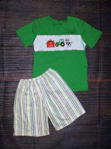 NEW Boutique Boys Shorts Outfit Set Farm Animals Tractor Chicken Cow Pig Sheep - Picture 5 of 12
