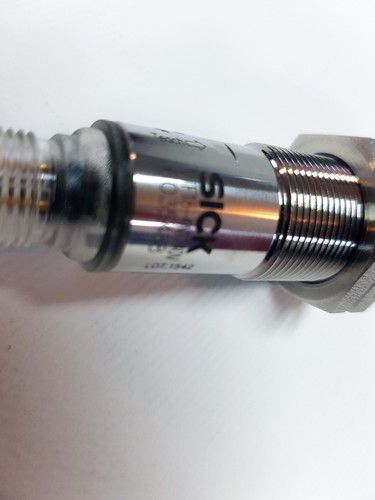 Sick VTF18-4N1240V Photoelectric proximity sensor Sn:100mm NPN Energetic L/D - Picture 3 of 5