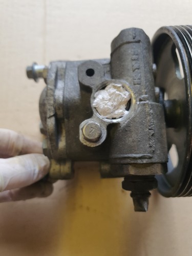 FORD FIESTA/FUSION 01-12 POMPA SERVOSTERZO MANUALE 2S6C-3A696-DC - Foto 9 di 24