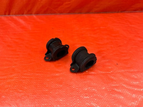 97-01 HONDA CR-V CRV - FRONT SWAY BAR BRACKET SET W/ BUSHOMGS - OEM #CRV - Picture 4 of 5