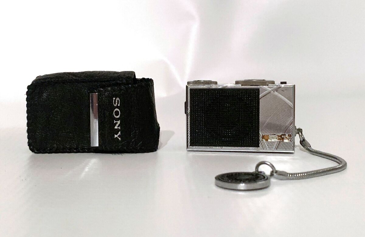 RARE Sony ICR-120 Integrated Circuit Miniature Radio RARE Sony ICR-120 Integrated Circuit Miniature Radio
