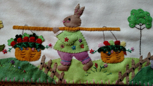 46" Hand made Wool Flannel Flowers RABBIT Bunny Applique EASTER Table Runner - Picture 6 of 12