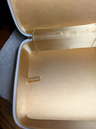 ESTEE LAUDER TRAVEL / MAKEUP BOX - VINTAGE-UNUSED-CLEAN-PRETTY ! - Picture 3 of 8
