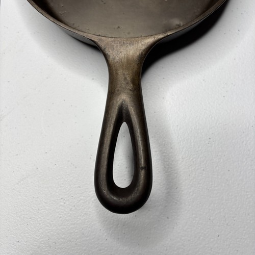 Vintage Wards Cast Iron Montgomery Ward #1431 Skillet SITS FLAT RESTORED - Picture 6 of 7