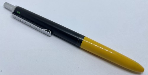 Rare Vintage MONTBLANC Carrera 570 4 Color Ballpoint Pen - Yellow & Black - Picture 6 of 16