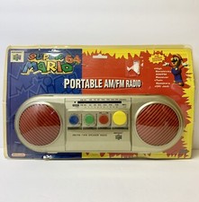 1998 Super Mario 64 AM/FM Portable Radio Nintendo N64 SUPER RARE Cracked Plastic