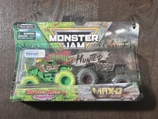 2020 SPIN MASTER MONSTER JAM ZOMBIE VS HUNTER MONSTER MUTT DALMATIAN MAX-D RARE