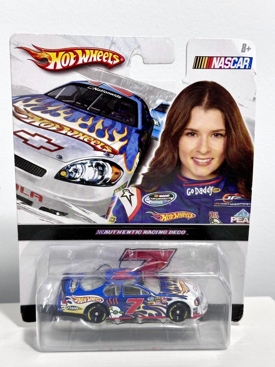 Hot Wheels Diecast NASCAR 1:64 Scale for sale - eBay