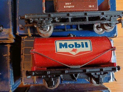 hornby dublo 3 rail wagons - Picture 6 of 7
